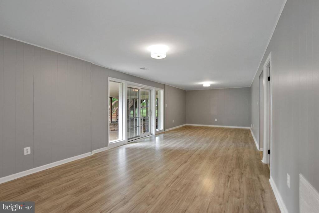 902 Holborn Street, Silver Spring, MD 20902