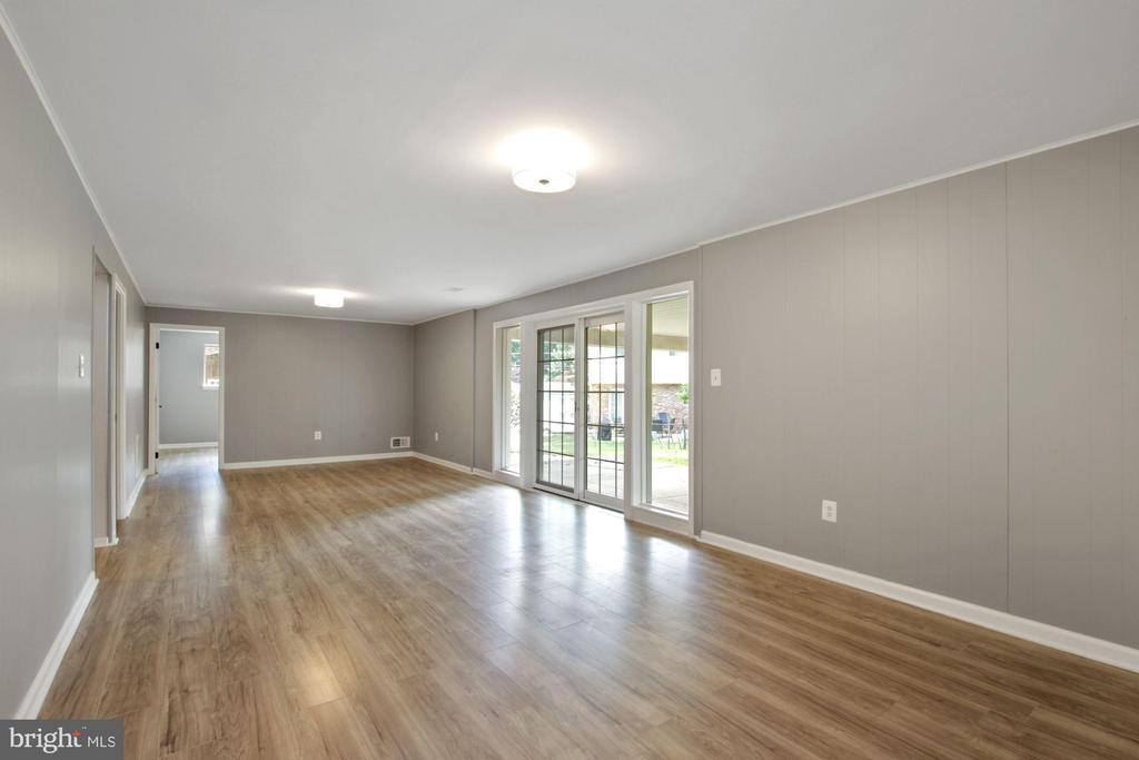 902 Holborn Street, Silver Spring, MD 20902