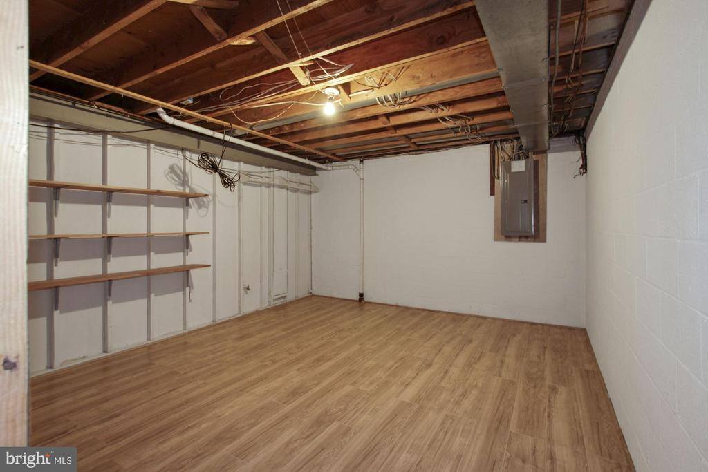 902 Holborn Street, Silver Spring, MD 20902