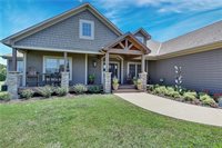 35401 Hedge Lane, Paola, KS 66071