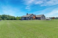 35401 Hedge Lane, Paola, KS 66071