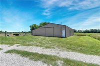 35401 Hedge Lane, Paola, KS 66071