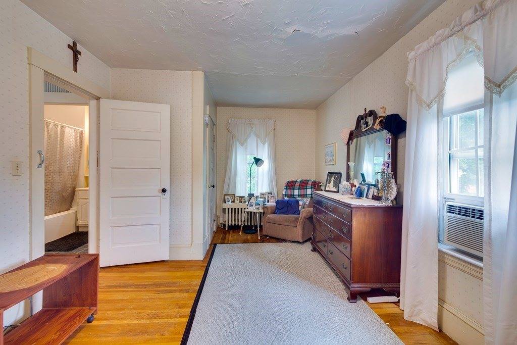 109 Casey St, Norwood, MA 02062