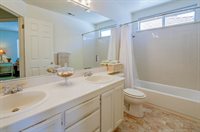 1580 Bayberry ST, Hollister, CA 95023