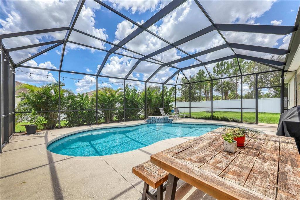 15637 Trinity Fall Way, Bradenton, FL 34212