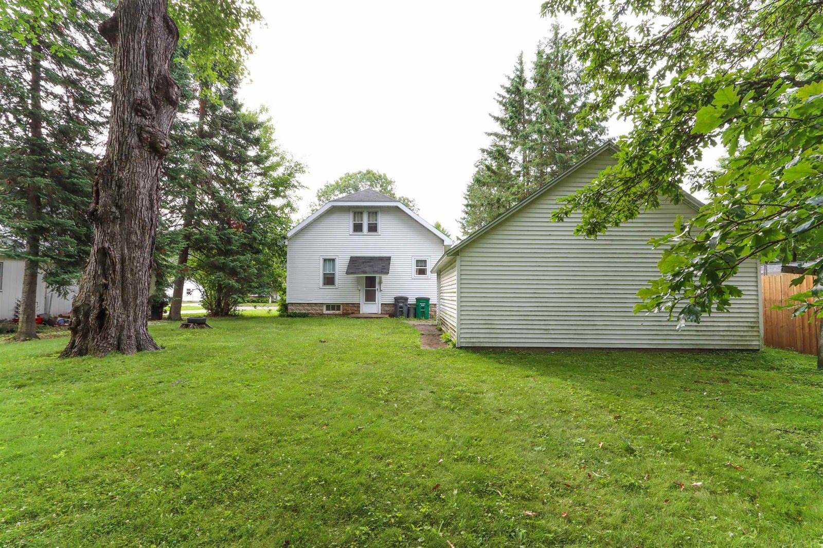 1230 S 13th Avenue, Wisconsin Rapids, WI 54495