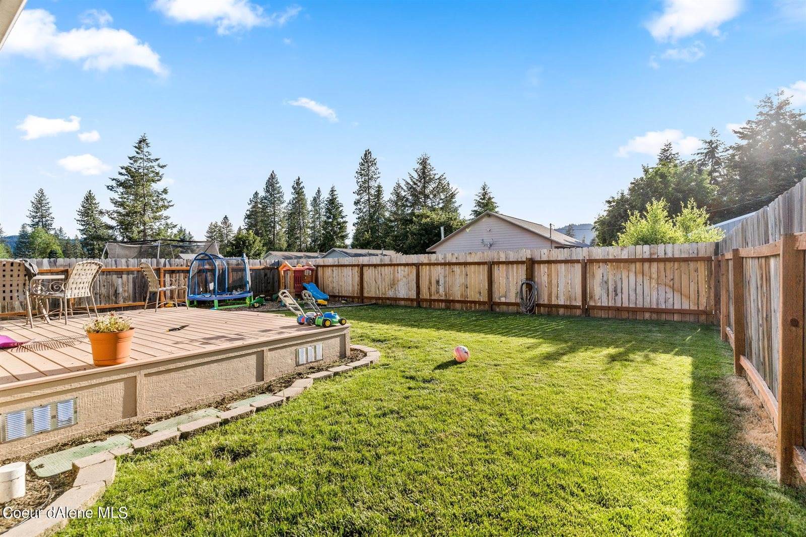 32359 North 10th Ave, Spirit Lake, ID 83869