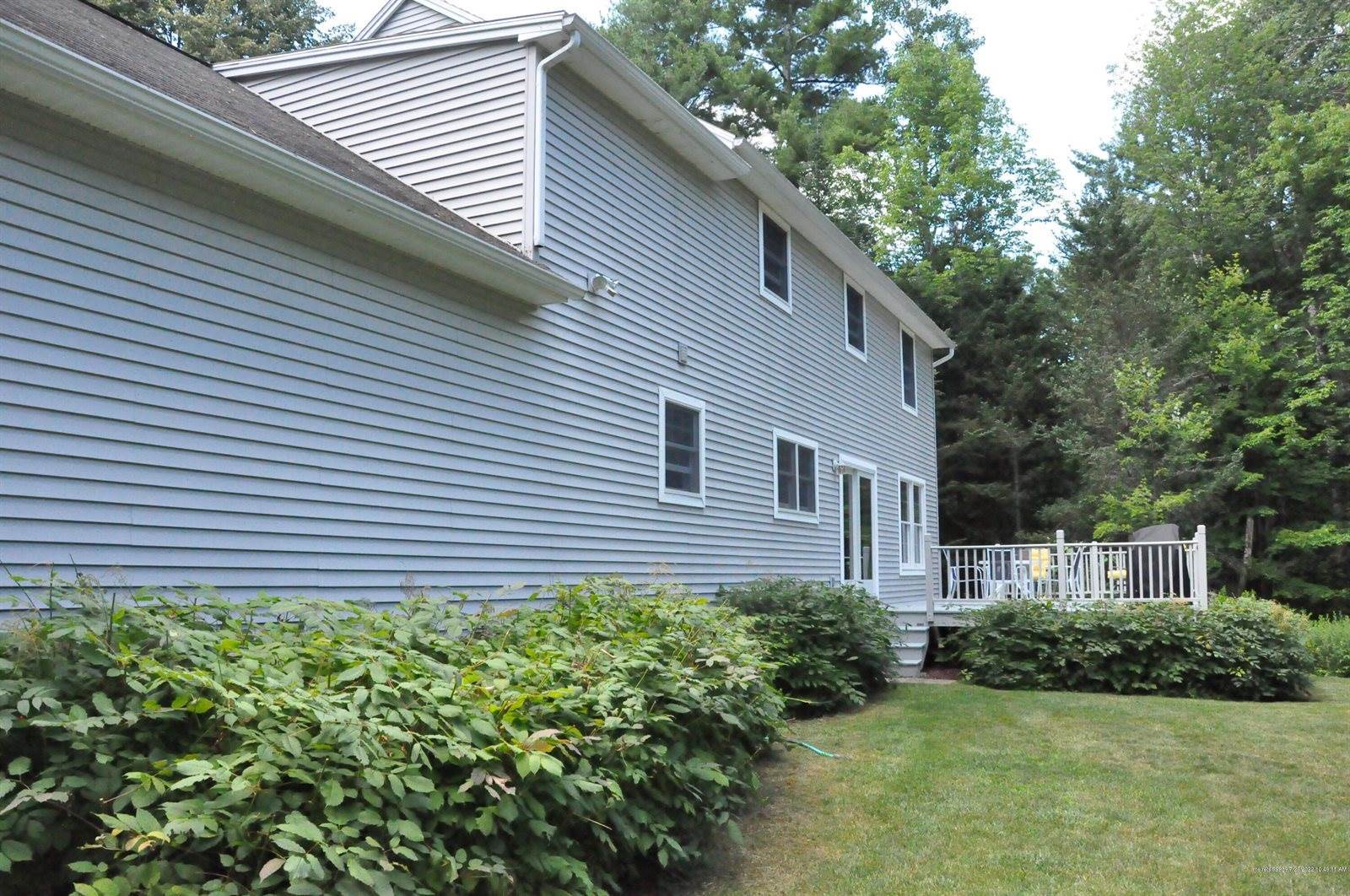 5 Surrey Lane, Hampden, ME 04444