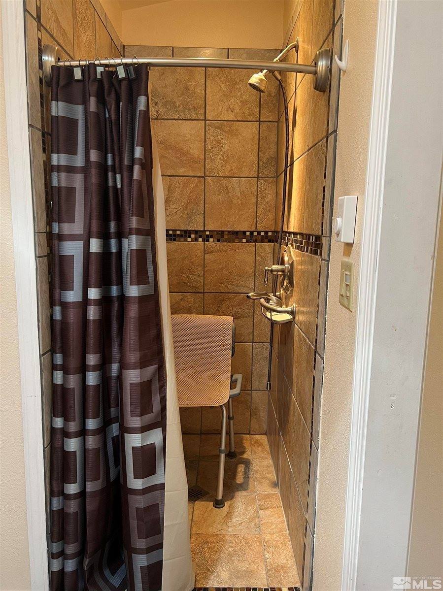 8100 Wing Ave, Winnemucca, NV 89445