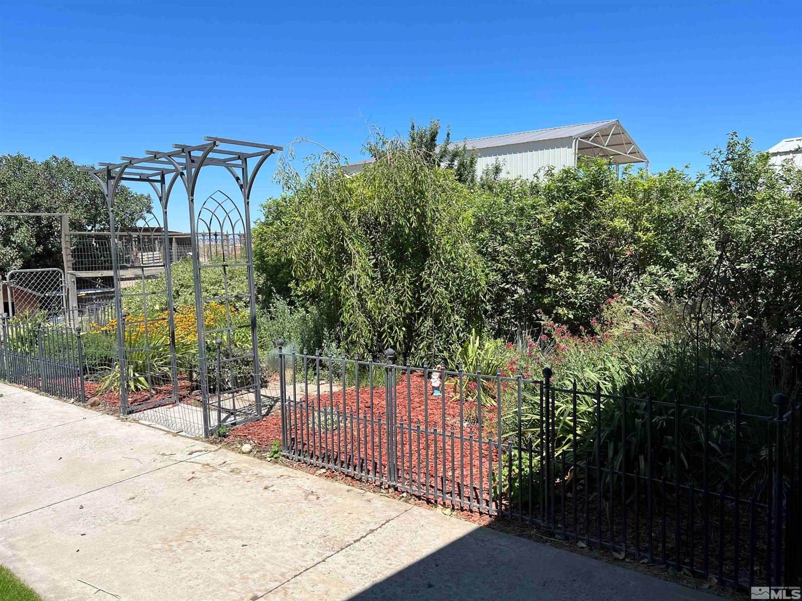 8100 Wing Ave, Winnemucca, NV 89445