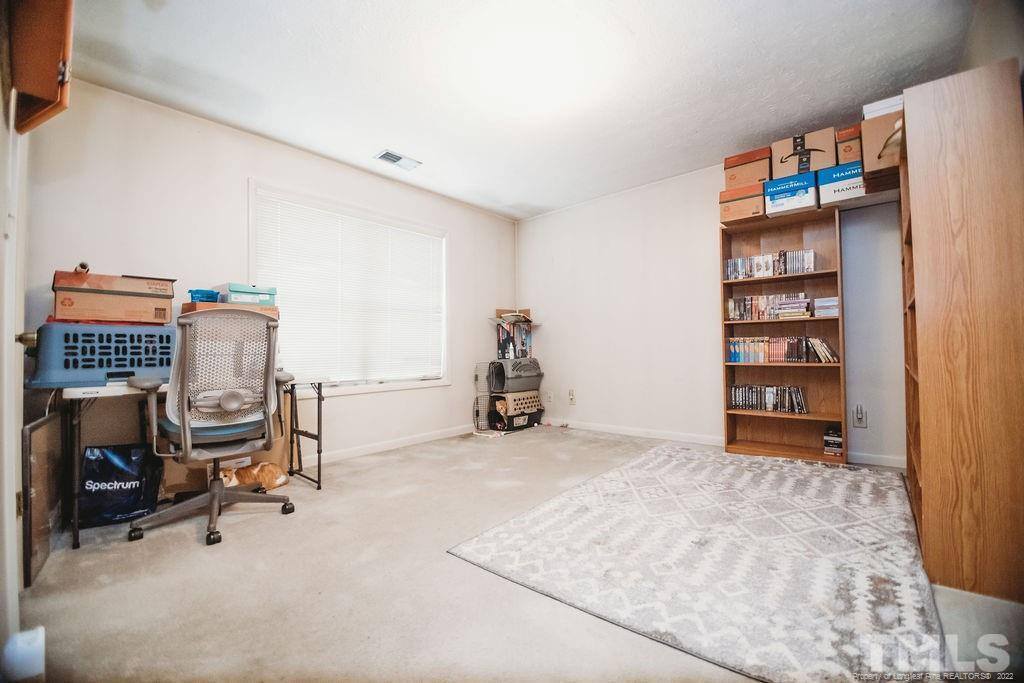 671 Bartons Landing Place, Fayetteville, NC 28314