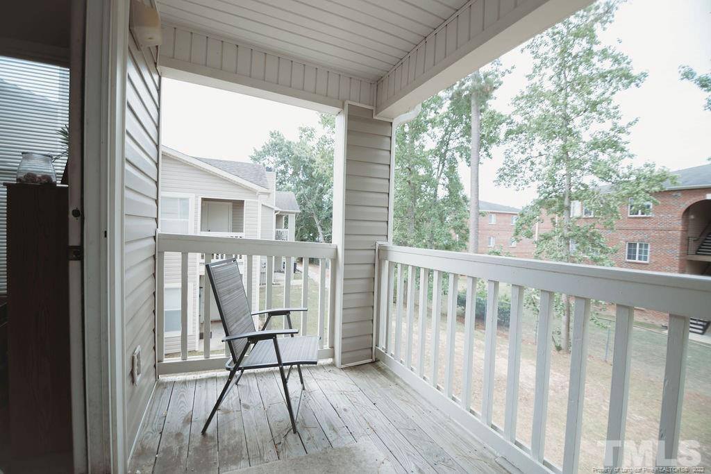 671 Bartons Landing Place, Fayetteville, NC 28314