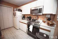 671 Bartons Landing Place, Fayetteville, NC 28314