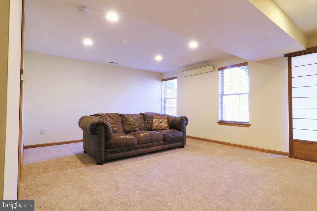 143 Chaps Lane, West Chester, PA 19382