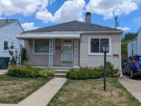 1816 Russell, Lincoln Park, MI 48146