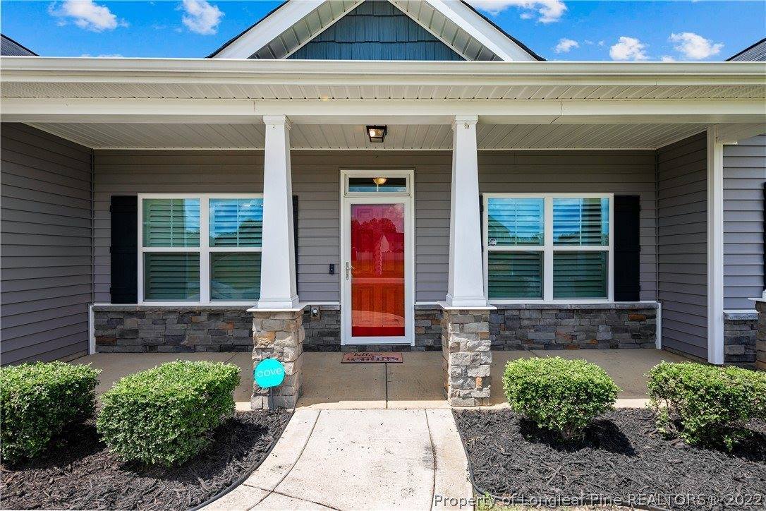 6825 Hunters Den Road, Hope Mills, NC 28348