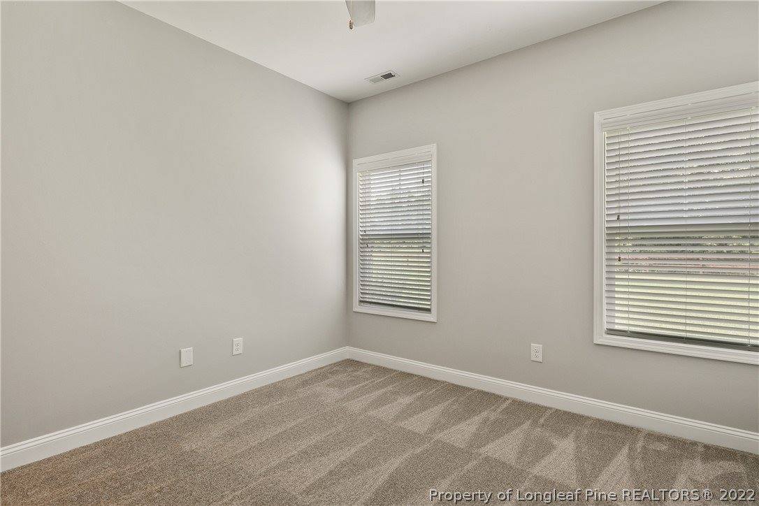 6825 Hunters Den Road, Hope Mills, NC 28348