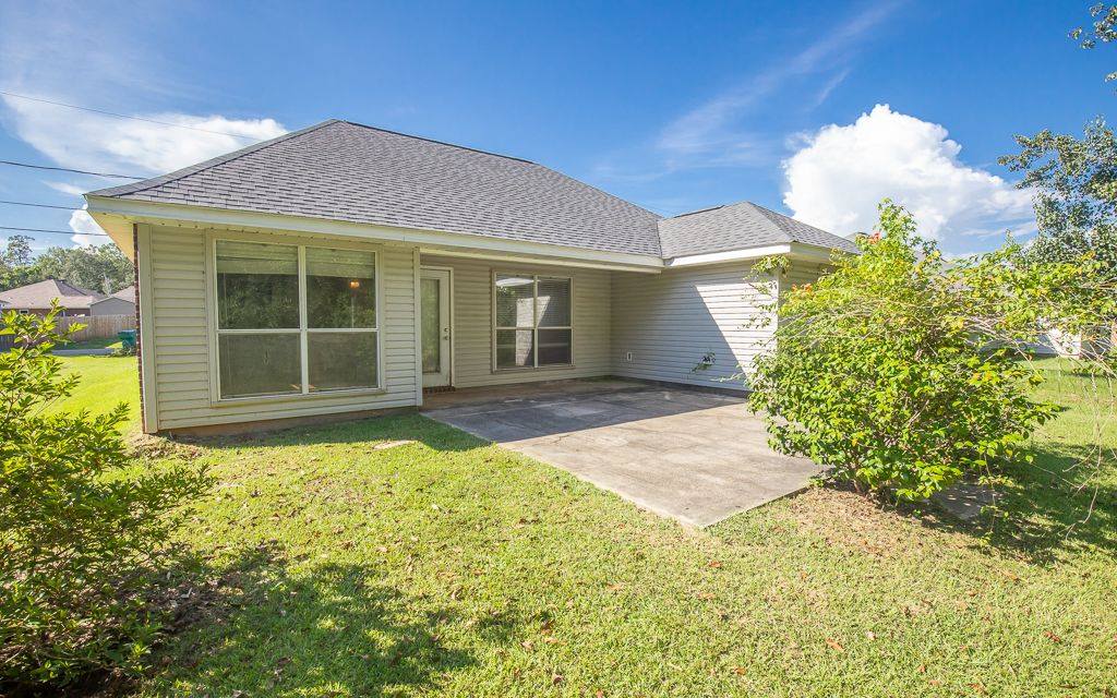 20348 Rue Legendre, Ponchatoula, LA 70454