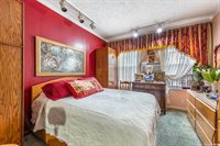 41-09 25th Avenue, Astoria, NY 11103