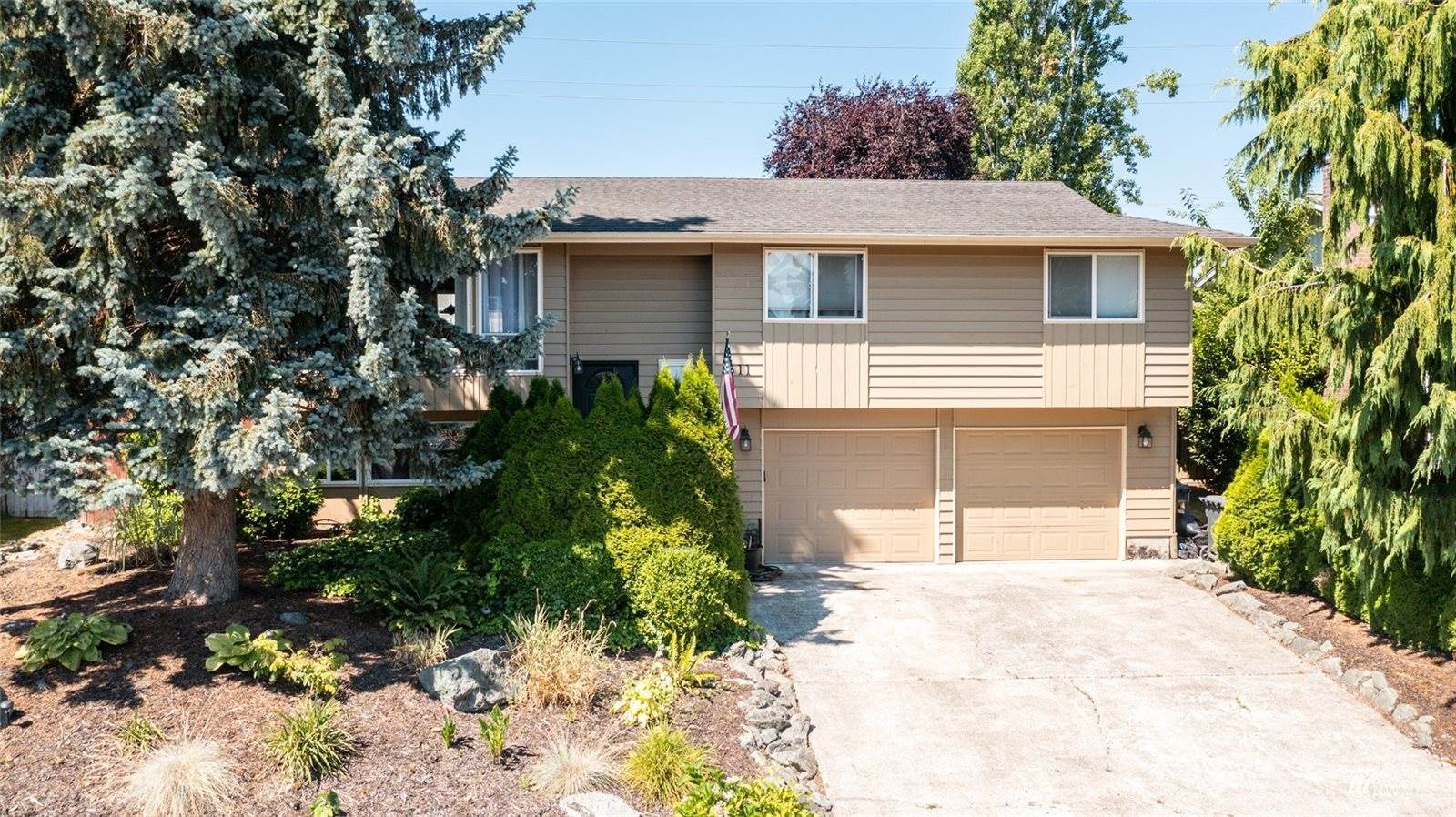 611 North 18th Place, Mount Vernon, WA 98273