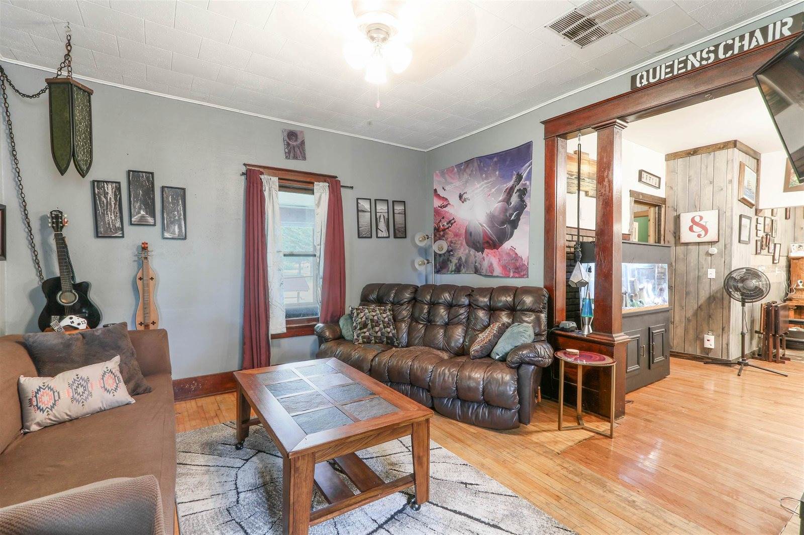 833 High School Street, Almond, WI 54909