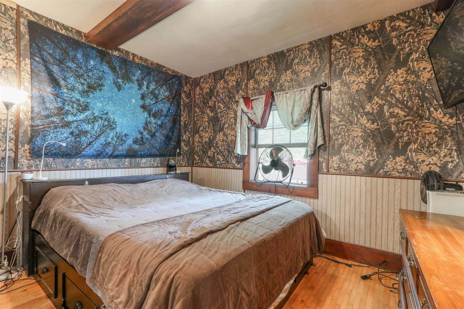 833 High School Street, Almond, WI 54909