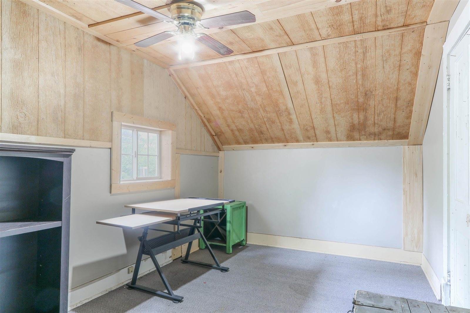 833 High School Street, Almond, WI 54909