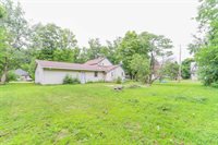 833 High School Street, Almond, WI 54909
