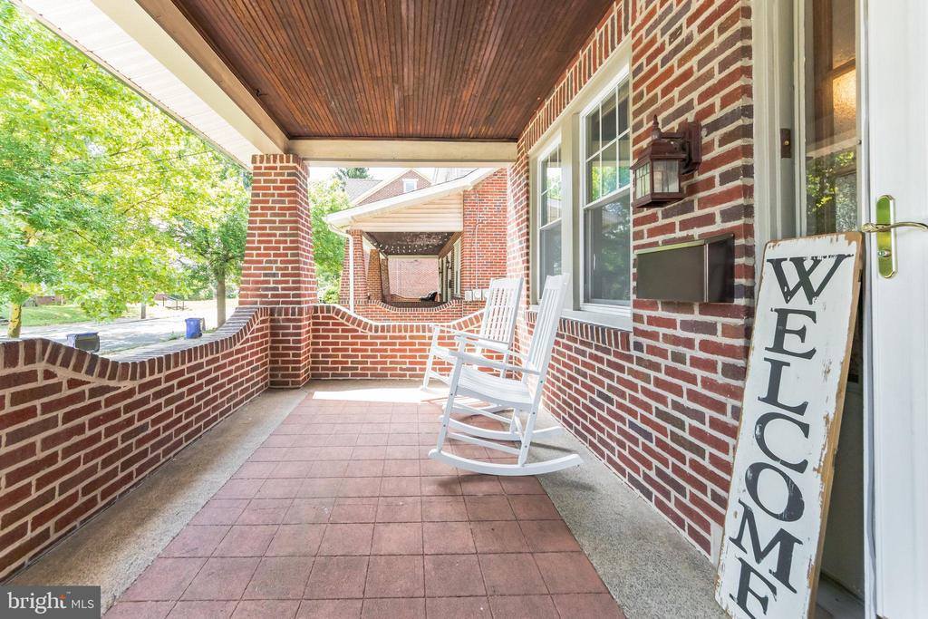 851 North Charlotte Street, Pottstown, PA 19464