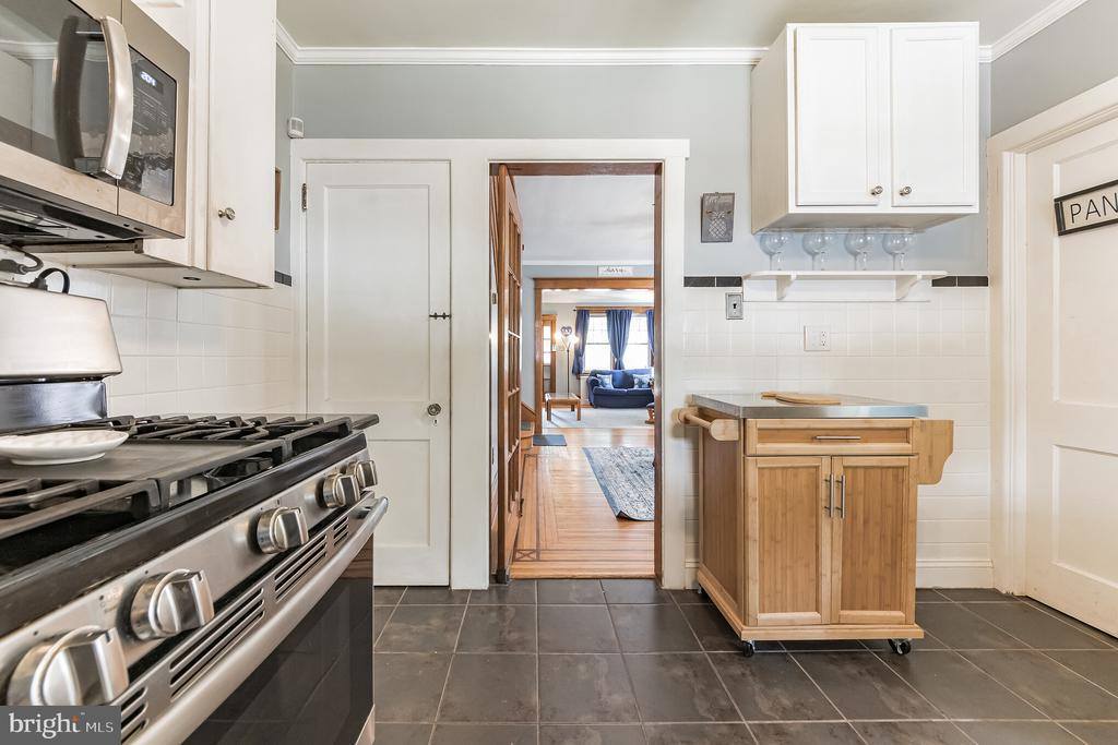 851 North Charlotte Street, Pottstown, PA 19464