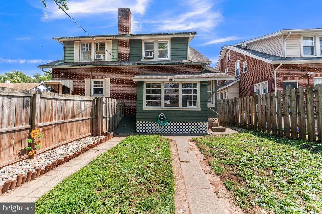 851 North Charlotte Street, Pottstown, PA 19464