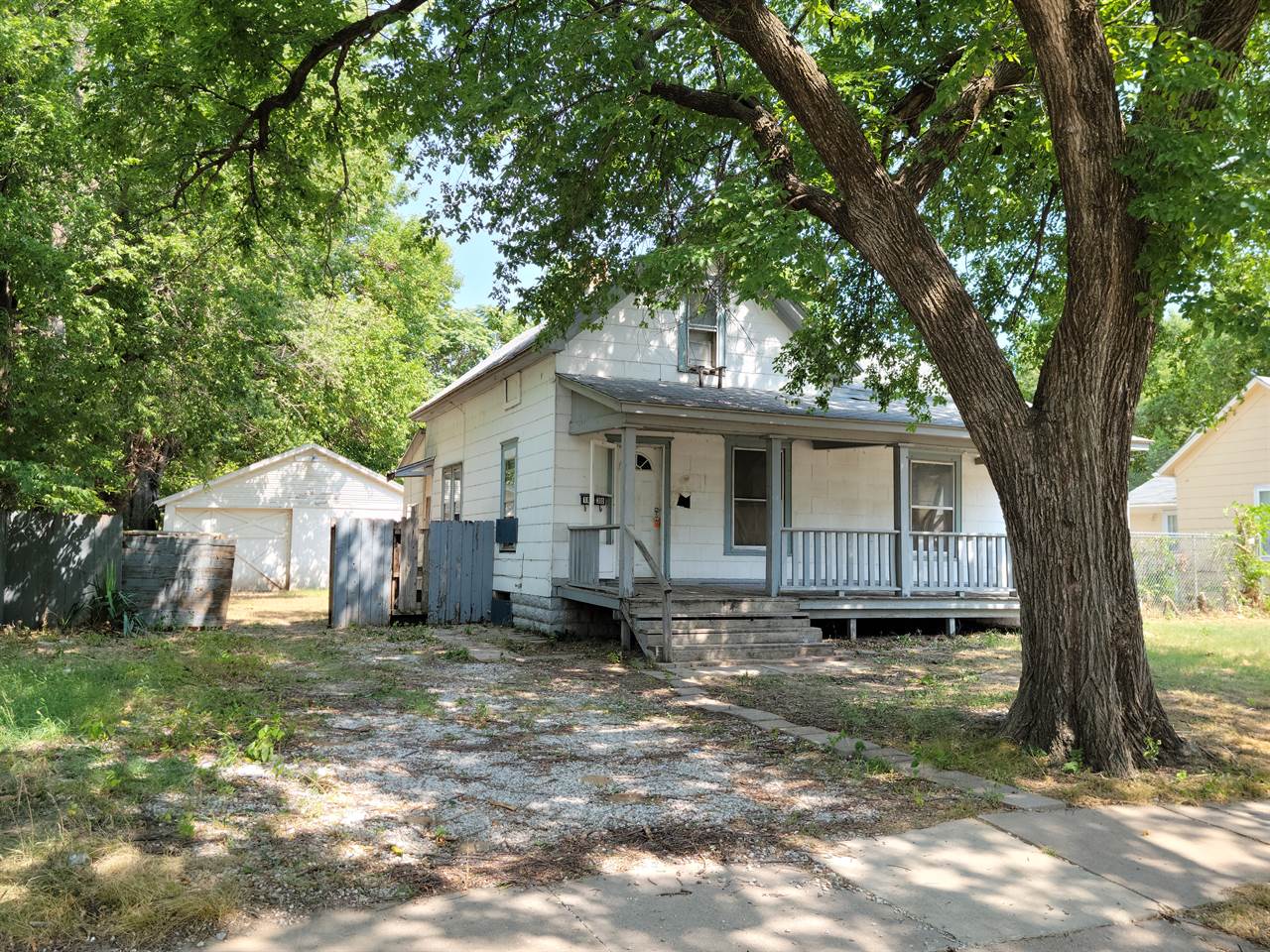 1830 S Topeka Ave, Wichita, KS 67211