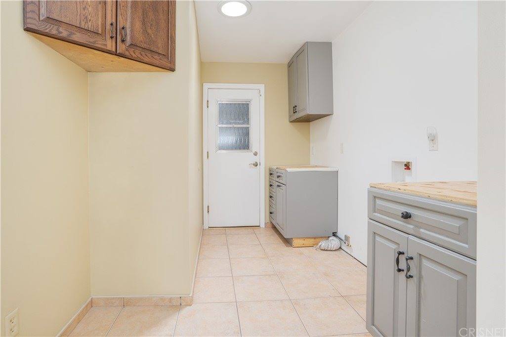 23402 Via Farallon, Valencia, CA 91355