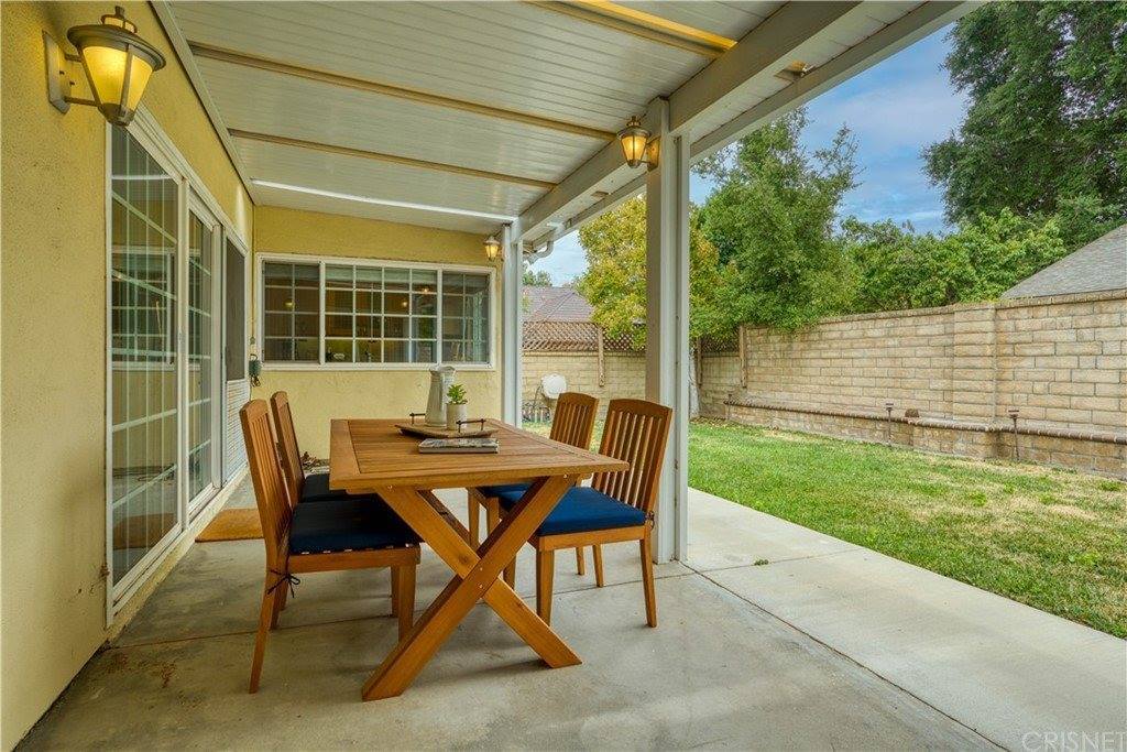 23402 Via Farallon, Valencia, CA 91355