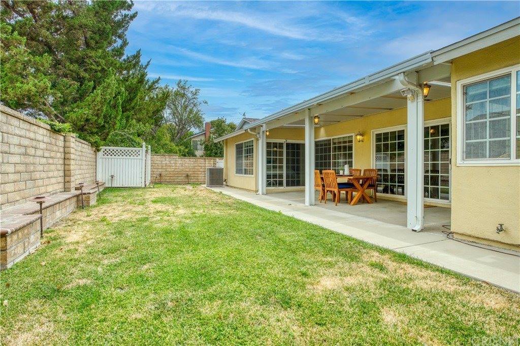 23402 Via Farallon, Valencia, CA 91355
