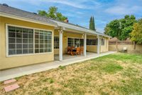 23402 Via Farallon, Valencia, CA 91355