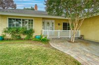 23402 Via Farallon, Valencia, CA 91355