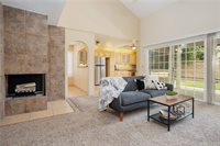 23402 Via Farallon, Valencia, CA 91355