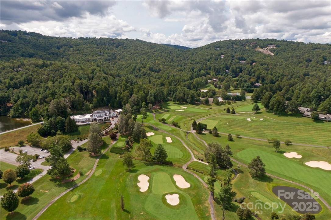 103 Berry Creek Drive, #22, Flat Rock, NC 28731