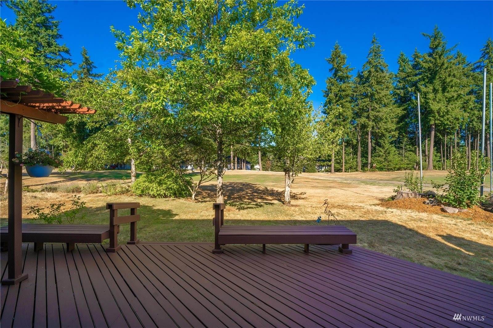 26018 Lake Wilderness Country club Drive SE, Maple Valley, WA 98038