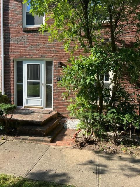 621 Simbury Street, Columbus, OH 43228