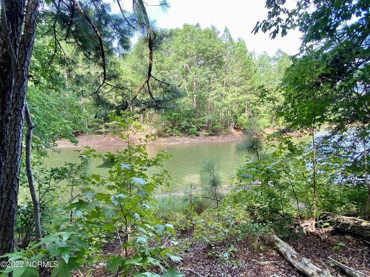 105 Palomino Road, Carthage, NC 28327