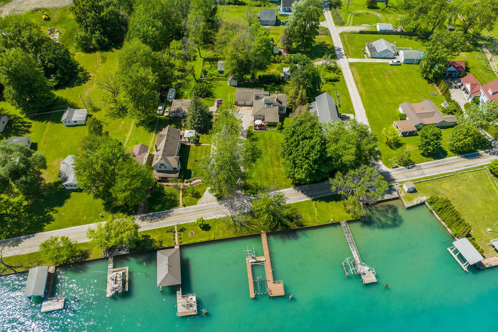 2482 S Channel Dr, Harsens Island, MI 48028