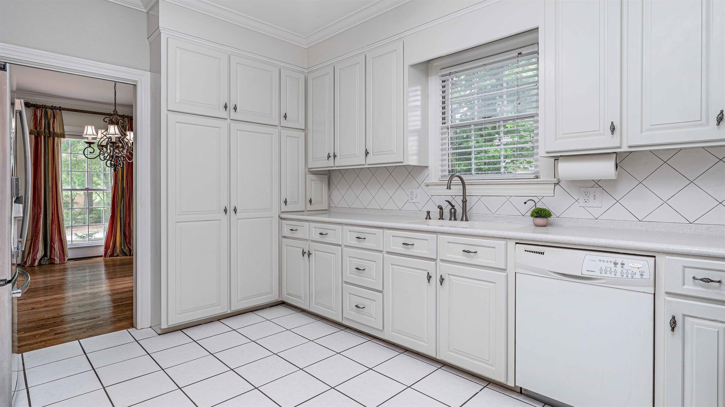 27 Huntwick Ct, Columbia, SC 29206