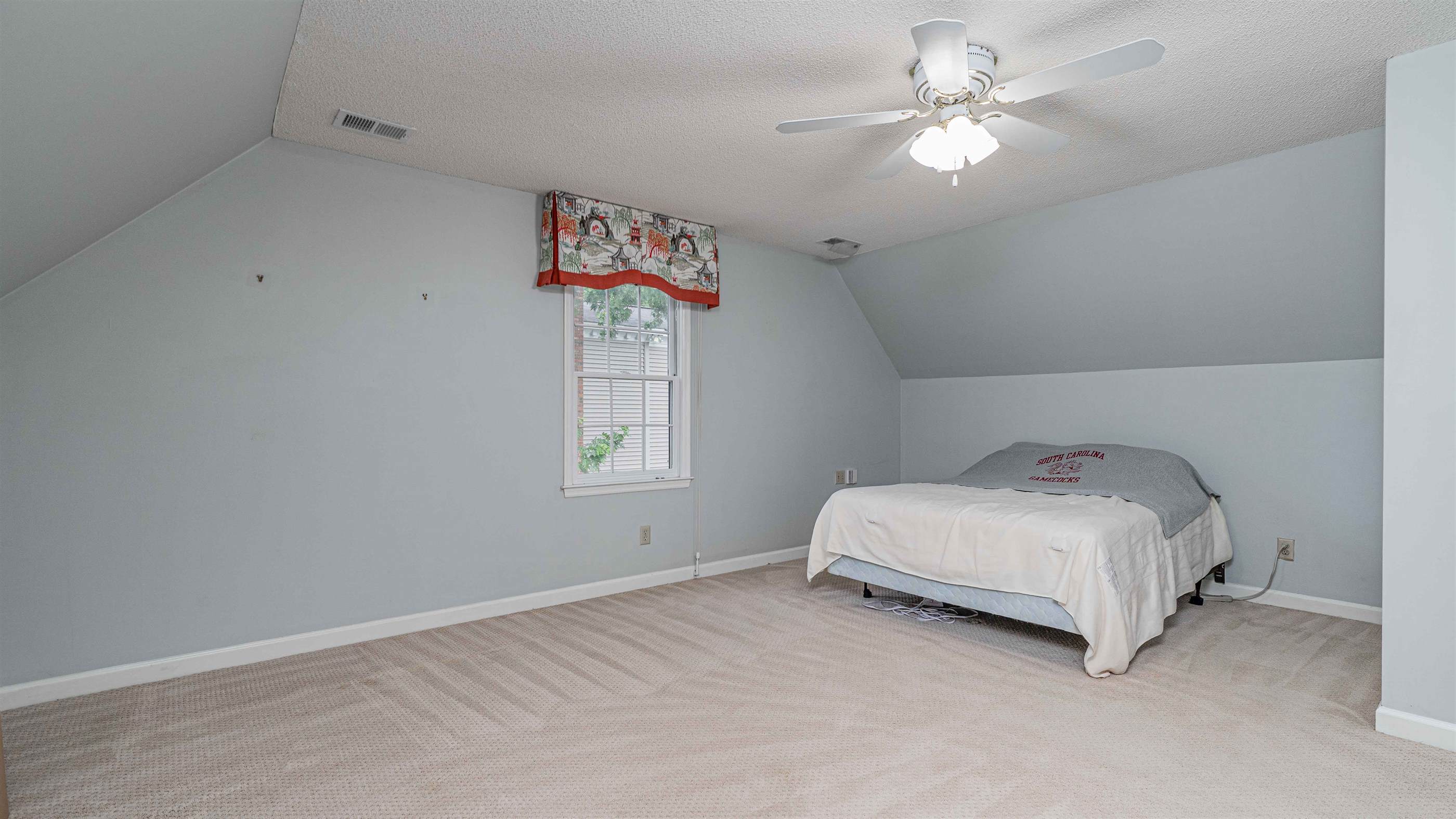 27 Huntwick Ct, Columbia, SC 29206