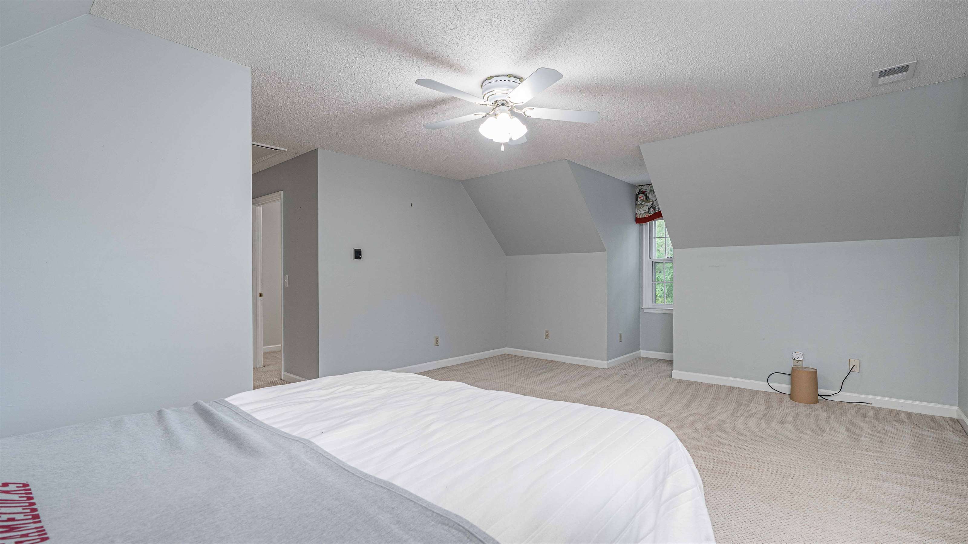 27 Huntwick Ct, Columbia, SC 29206