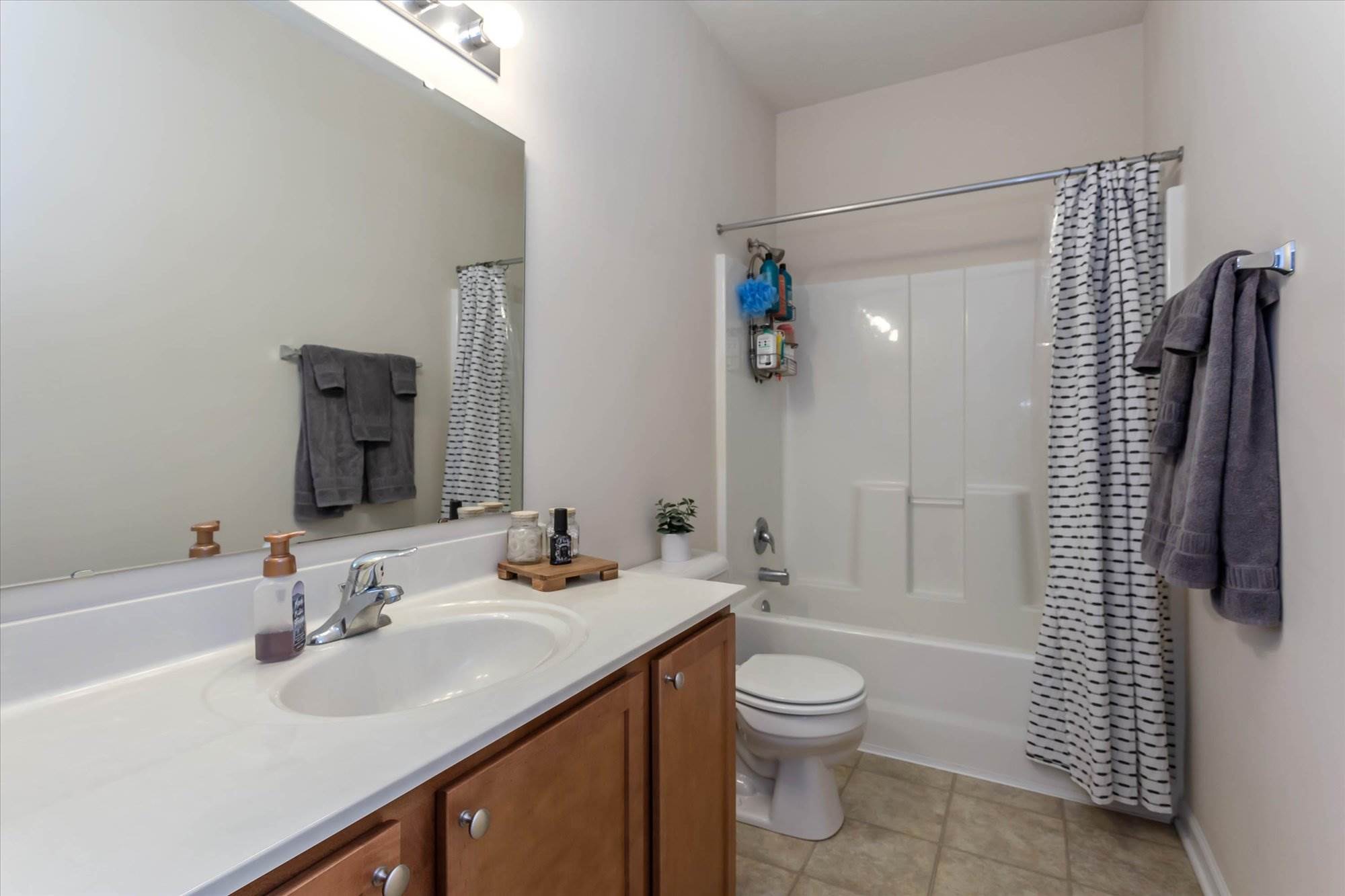 2752 ARKLOW Way, Brownsburg, IN 46112