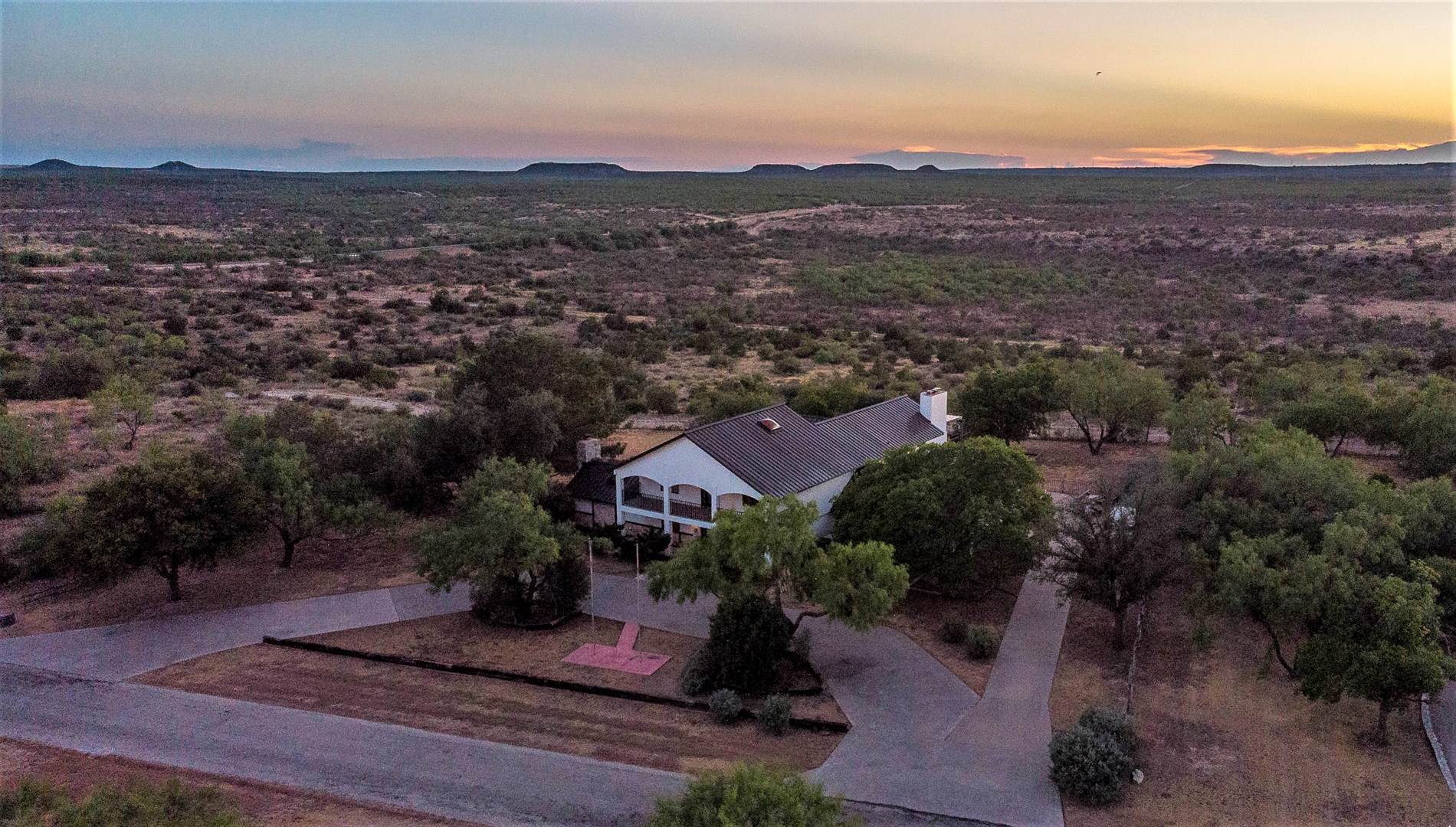 281 Edinburgh Rd, San Angelo, TX 76901