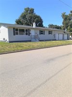 1105 NW 6th Ave, Minot, ND 58703
