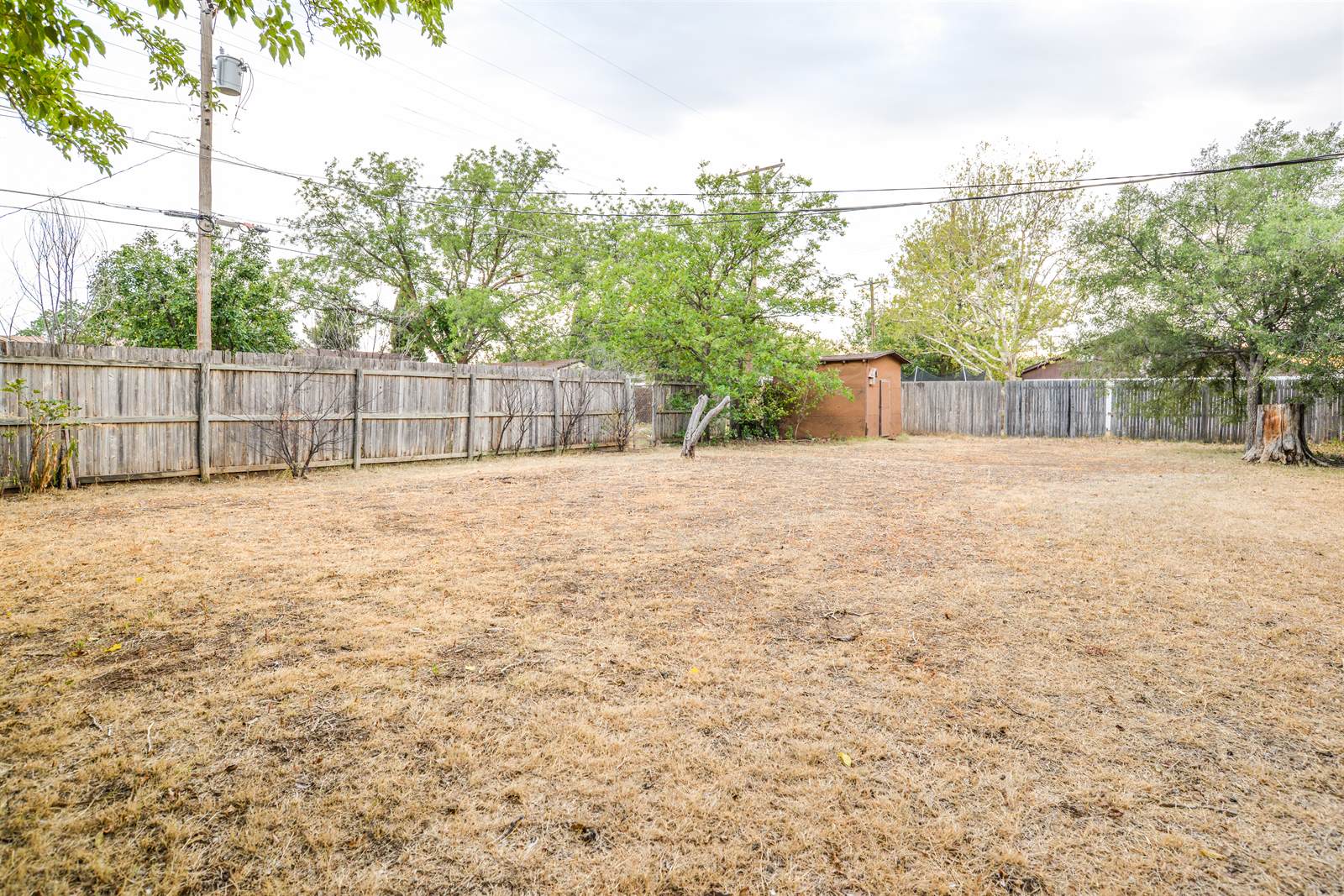 1917 48th Street, Lubbock, TX 79412